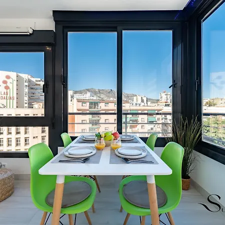 Apartmán Exquisite 2 Bedroom Apt, Pool, Views *