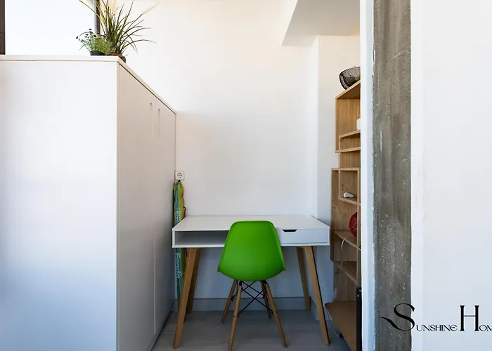 Exquisite 2 Bedroom Apt, Pool, Views * Torremolinos